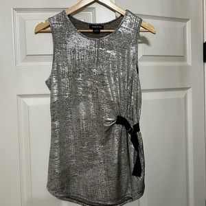 NWT Trouvé sleeveless silver top size small